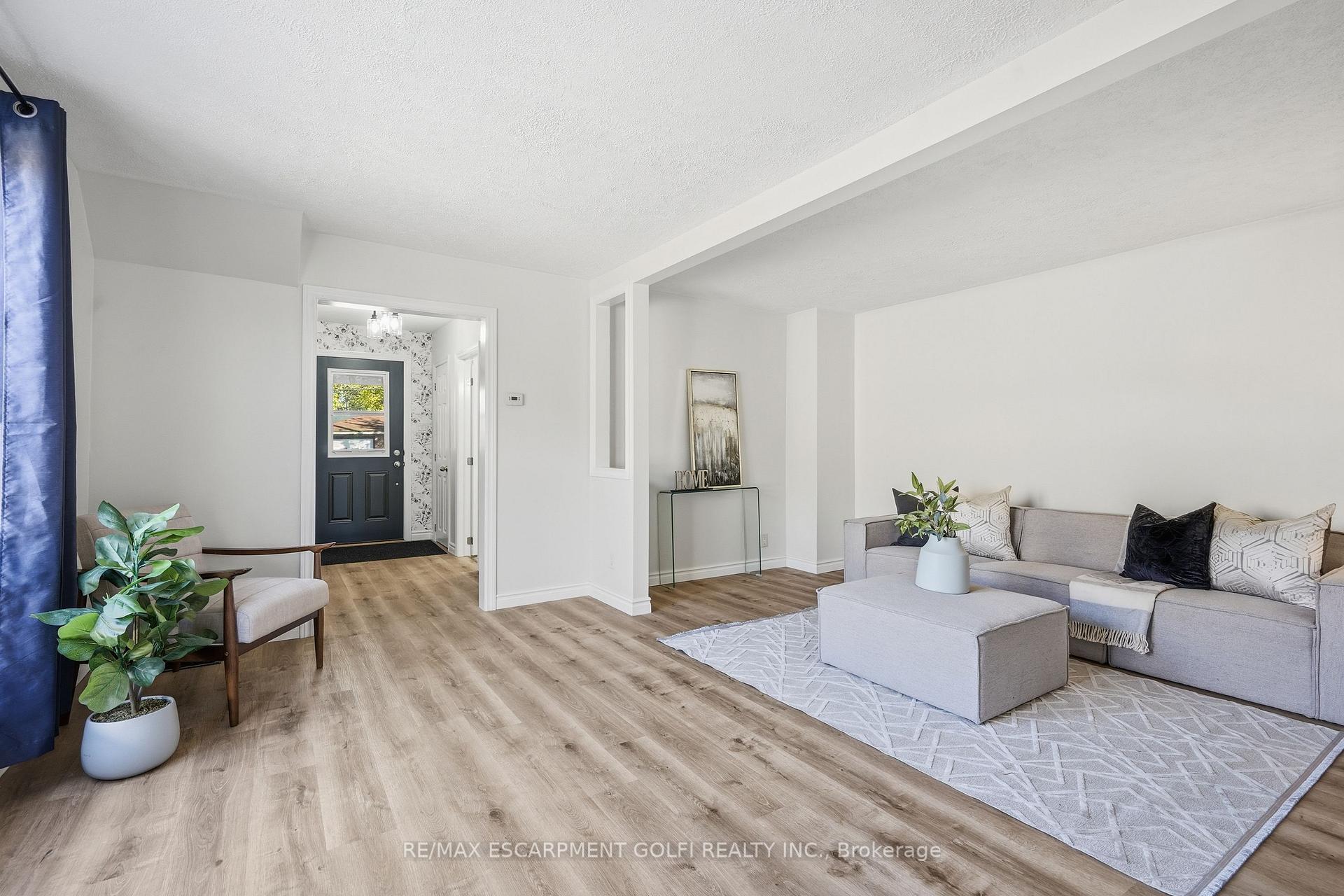 Photo 6 of 518 Hill Street, Welland, Lincoln/Crowland — HOMEH