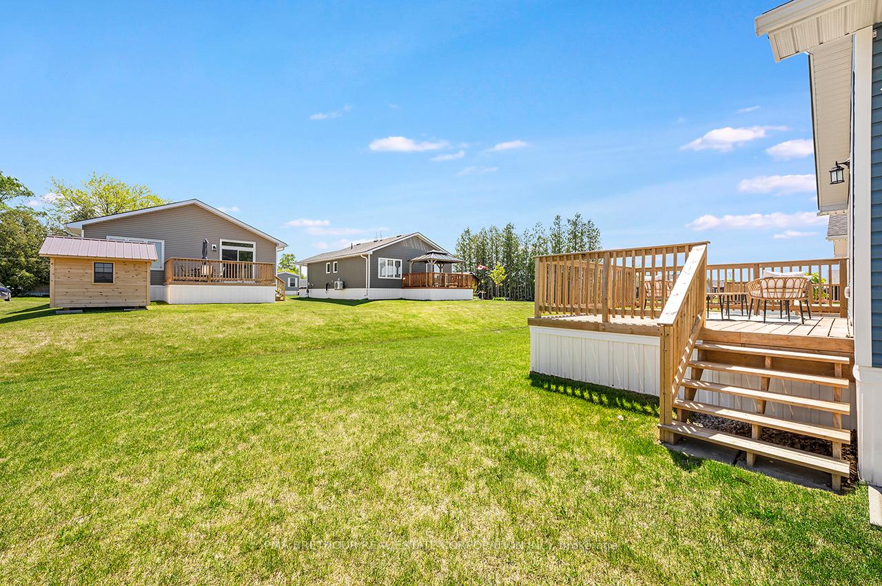 Photo 4 of 20 Bluffs View Boulevard, Ashfield-Colborne-Wawanosh, Colborne — HOMEH