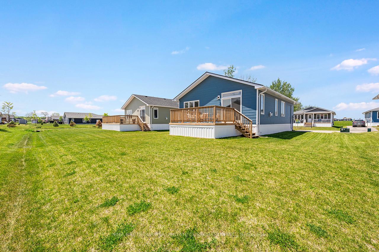 Photo 5 of 20 Bluffs View Boulevard, Ashfield-Colborne-Wawanosh, Colborne — HOMEH