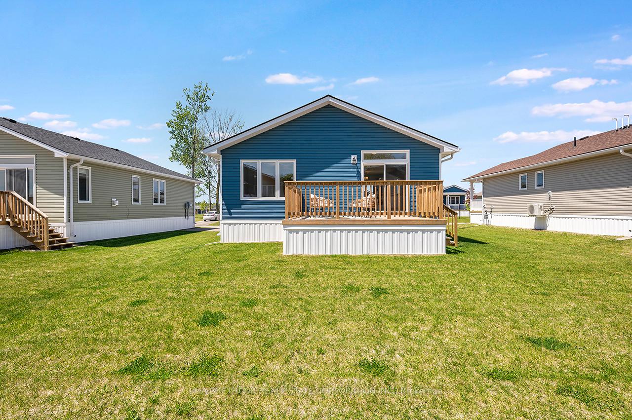 Photo 6 of 20 Bluffs View Boulevard, Ashfield-Colborne-Wawanosh, Colborne — HOMEH