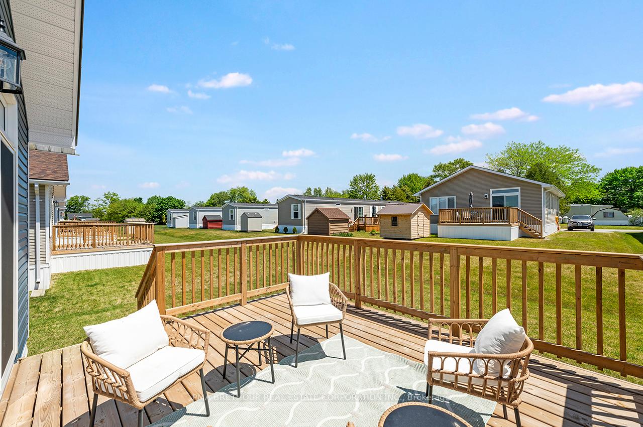 Photo 9 of 20 Bluffs View Boulevard, Ashfield-Colborne-Wawanosh, Colborne — HOMEH