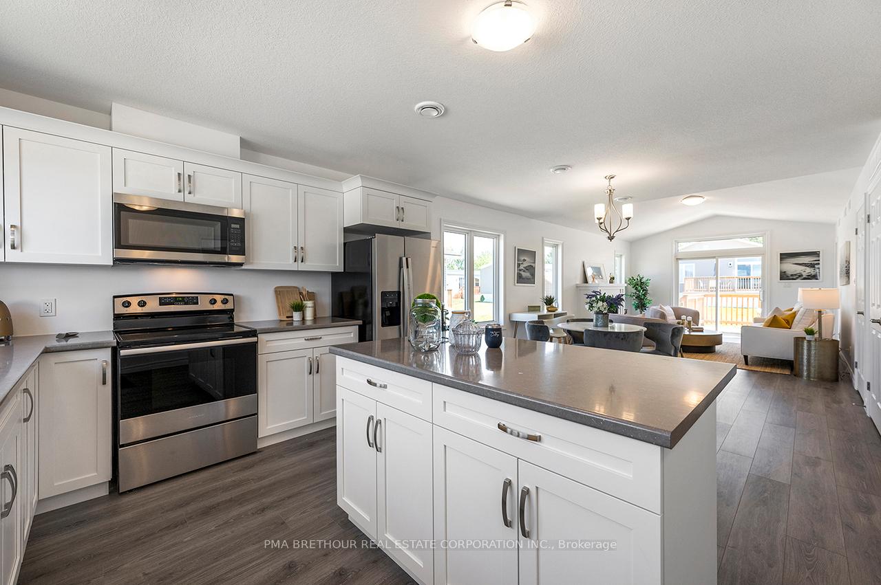 Photo 14 of 20 Bluffs View Boulevard, Ashfield-Colborne-Wawanosh, Colborne — HOMEH