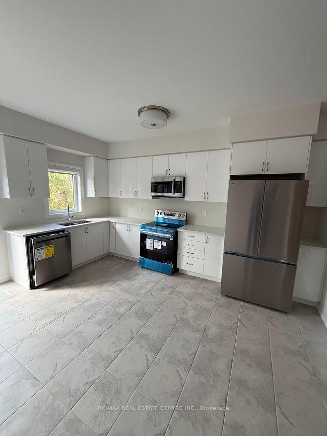 Photo 4 of Unit 47, 313 Conklin Road, Brantford, Empire South — HOMEH