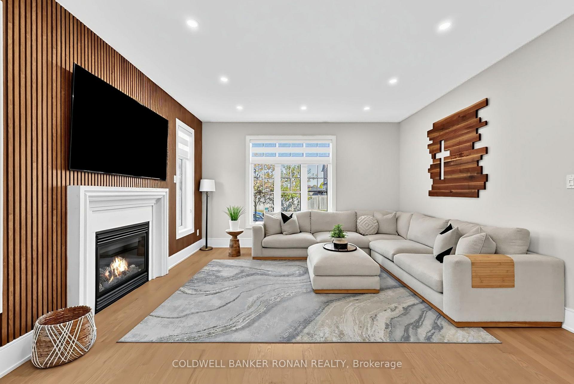 Photo 15 of 16 Hawke Crescent, New Tecumseth, Tottenham — HOMEH