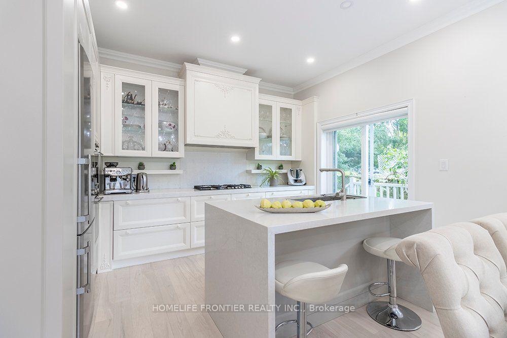 Photo 17 of 32 Davidson Road, Aurora, Aurora Highlands — HOMEH