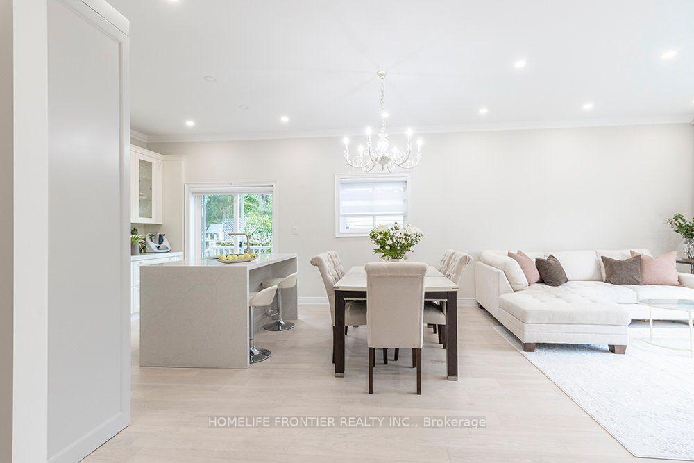 Photo 19 of 32 Davidson Road, Aurora, Aurora Highlands — HOMEH