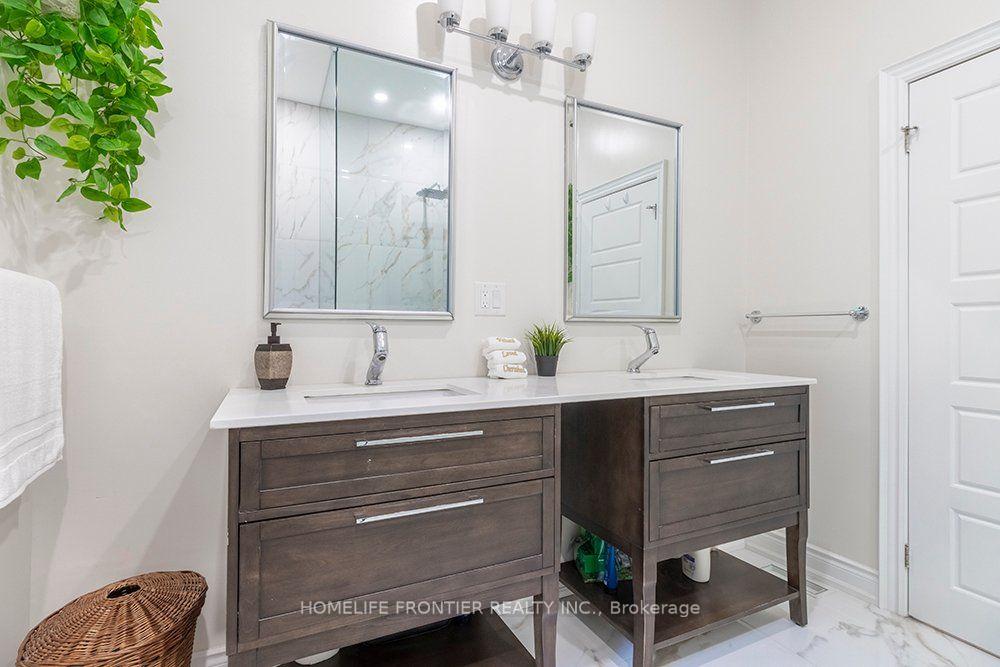 Photo 31 of 32 Davidson Road, Aurora, Aurora Highlands — HOMEH