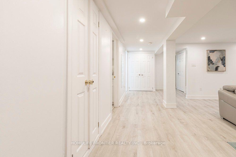 Photo 39 of 32 Davidson Road, Aurora, Aurora Highlands — HOMEH
