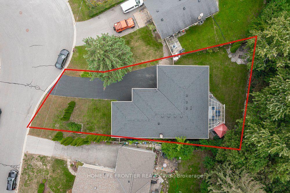 Photo 47 of 32 Davidson Road, Aurora, Aurora Highlands — HOMEH