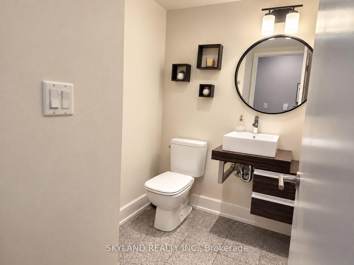 Photo 12 of Unit 415, 676 Sheppard Avenue E, North York, Bayview Village — HOMEH