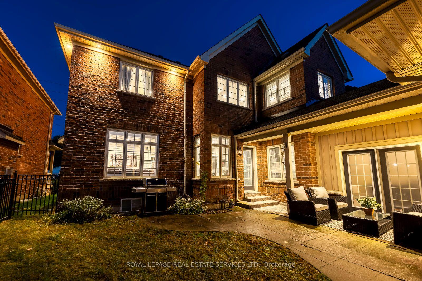 Photo 46 of 96 Thomas Street, Mississauga, Streetsville — HOMEH