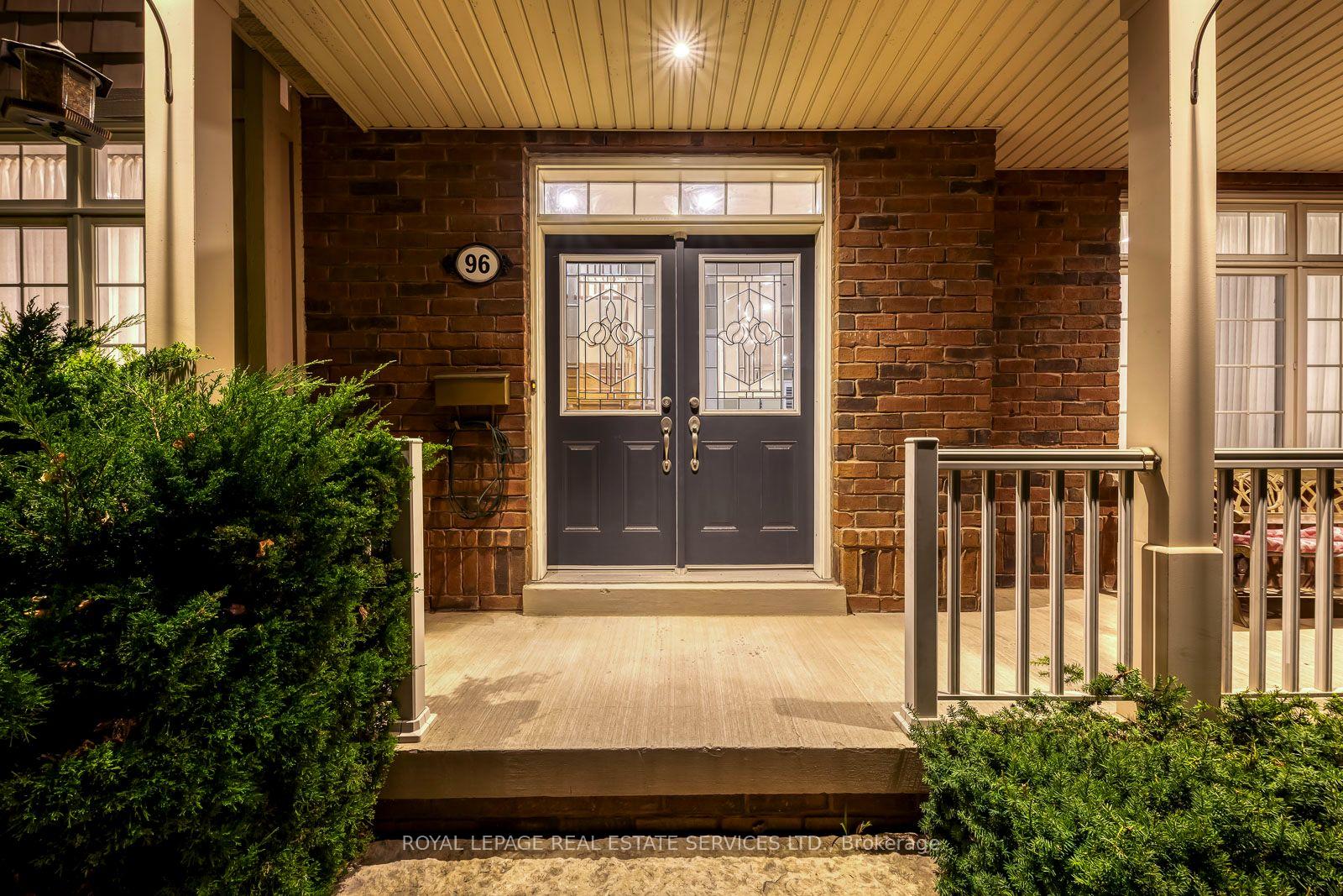 Photo 7 of 96 Thomas Street, Mississauga, Streetsville — HOMEH