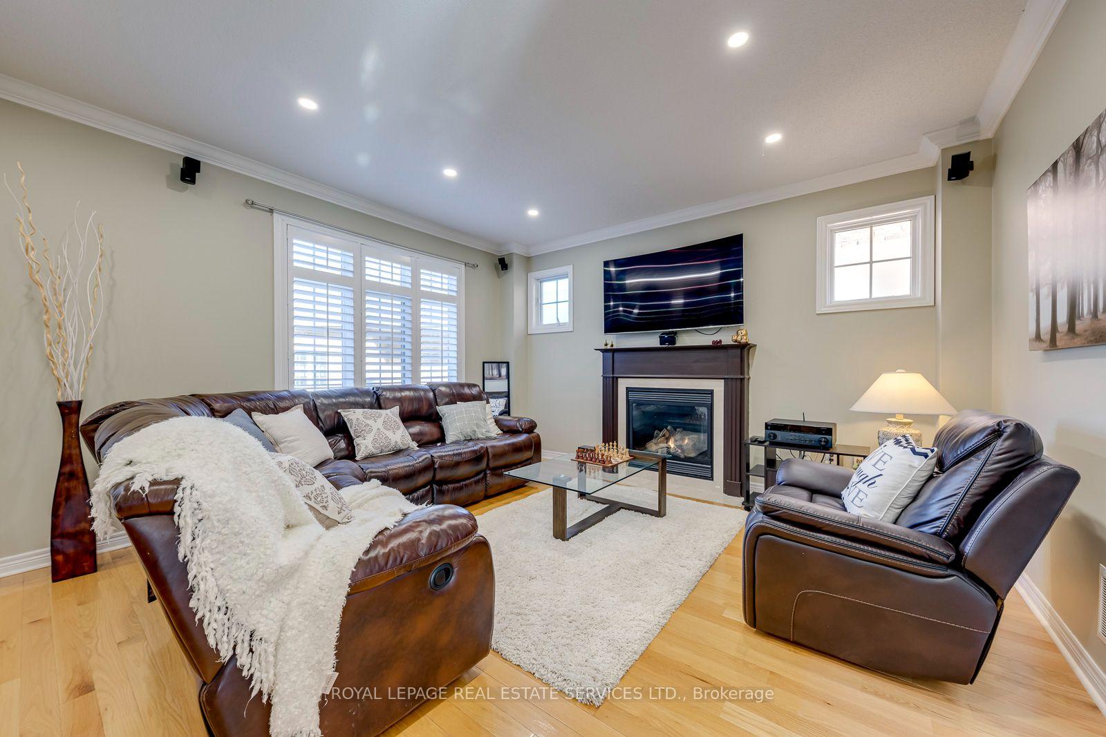Photo 27 of 96 Thomas Street, Mississauga, Streetsville — HOMEH