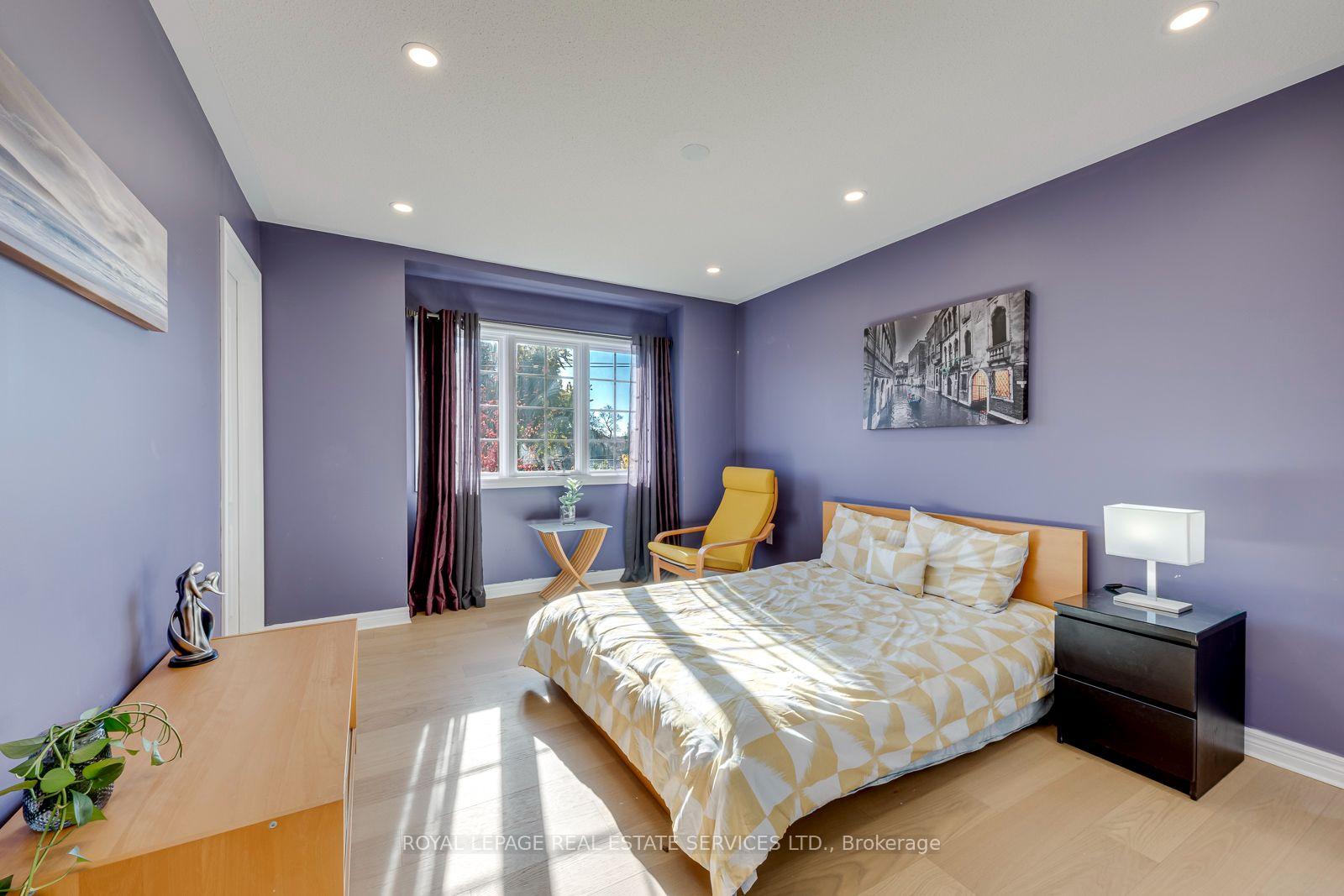 Photo 38 of 96 Thomas Street, Mississauga, Streetsville — HOMEH