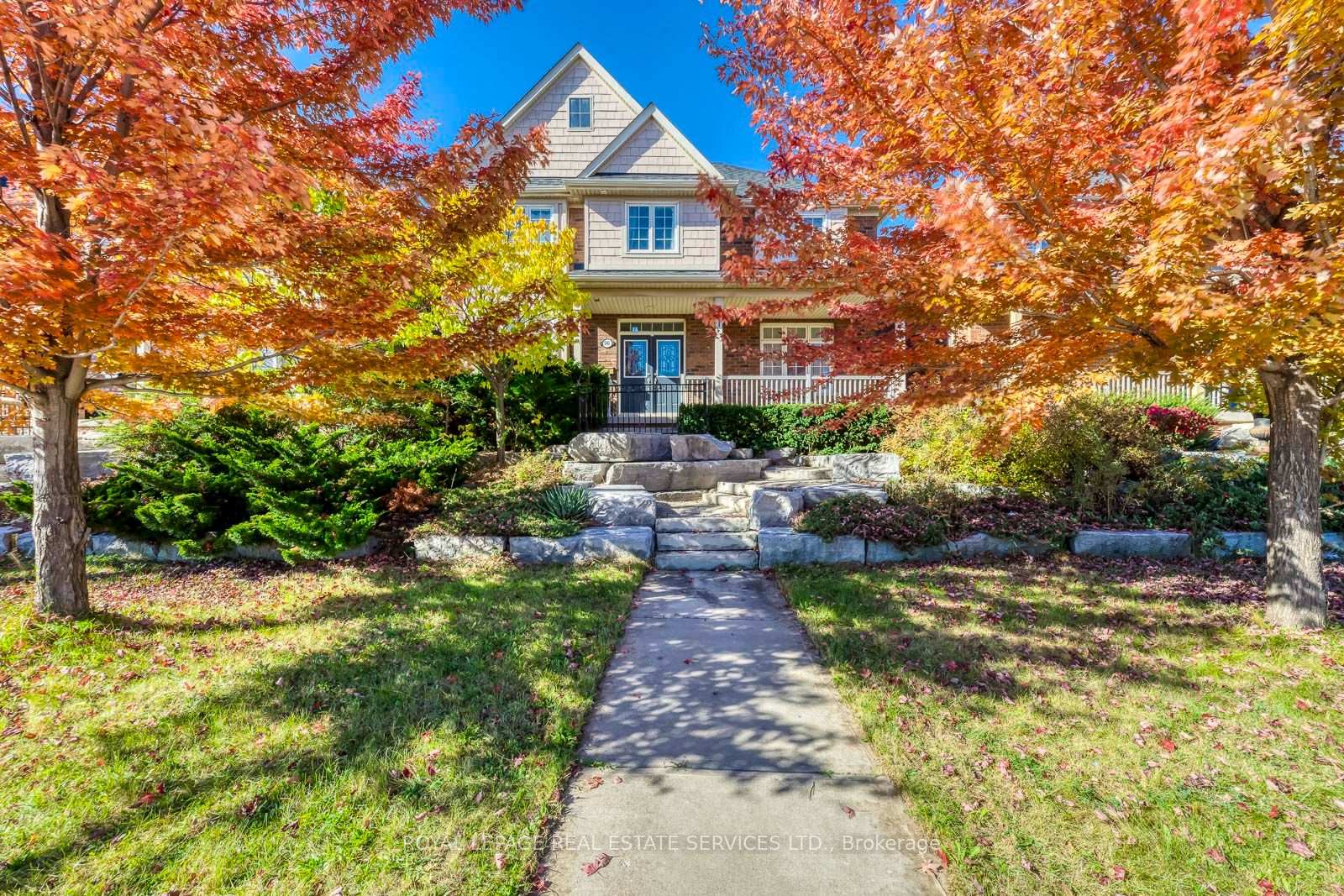 Photo 48 of 96 Thomas Street, Mississauga, Streetsville — HOMEH