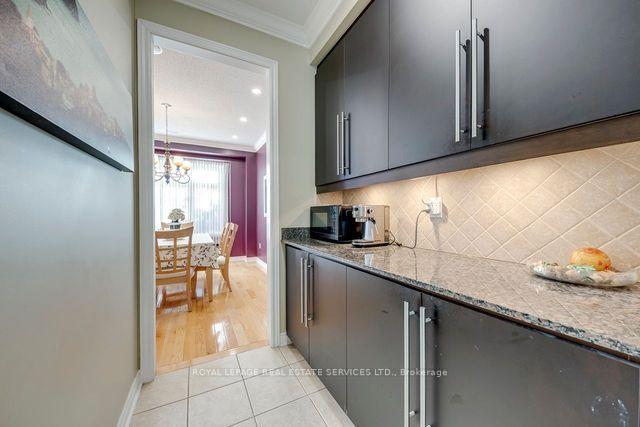 Photo 14 of 96 Thomas Street, Mississauga, Streetsville — HOMEH