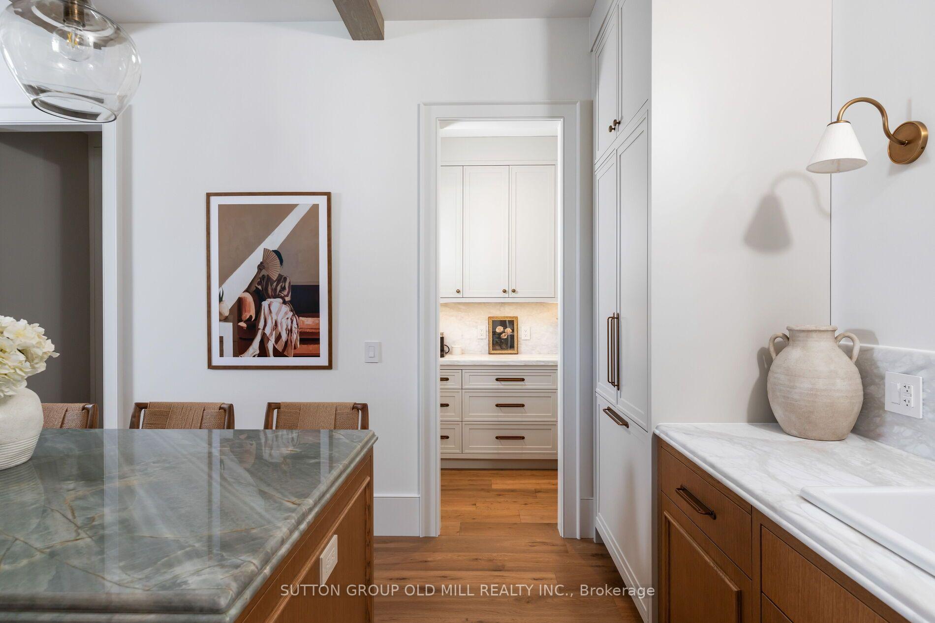 Photo 15 of 25 Beaucourt Road, Etobicoke, Stonegate-Queensway — HOMEH