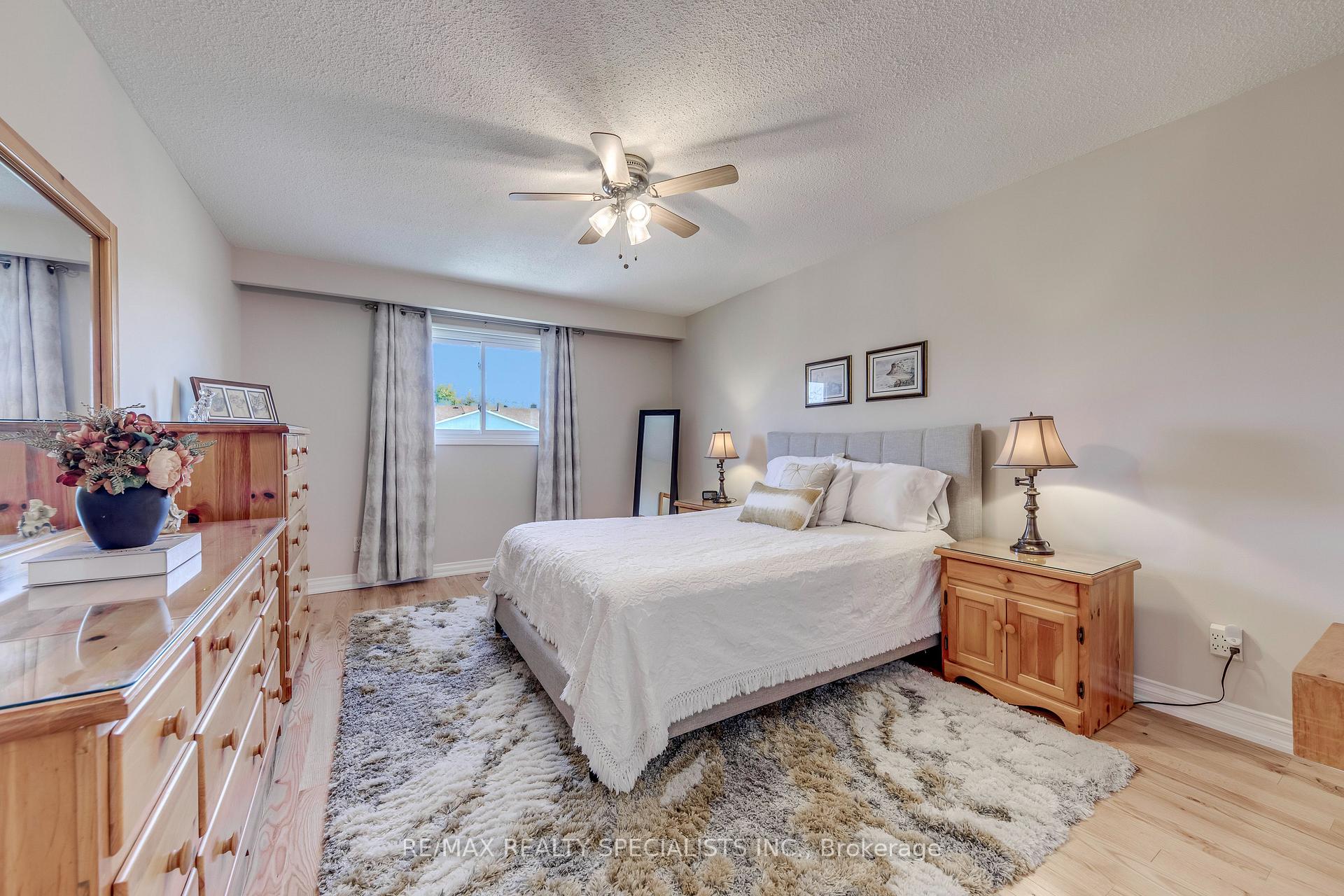 Photo 27 of 69 Winterfold Drive, Brampton, Madoc — HOMEH