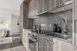 Photo 2 of Unit 914, 480 Front Street W, Toronto, Waterfront Communities — HOMEH