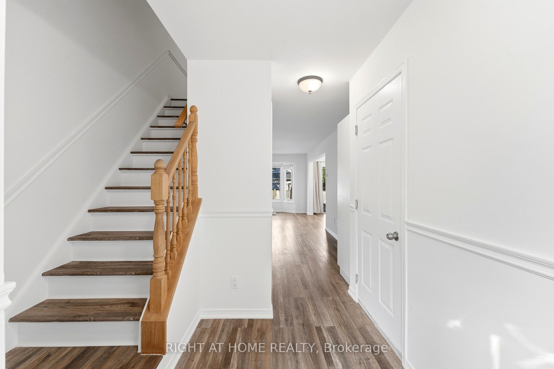 Photo 5 of Unit 13, 591 Eighth, Hamilton, Stoney Creek — HOMEH