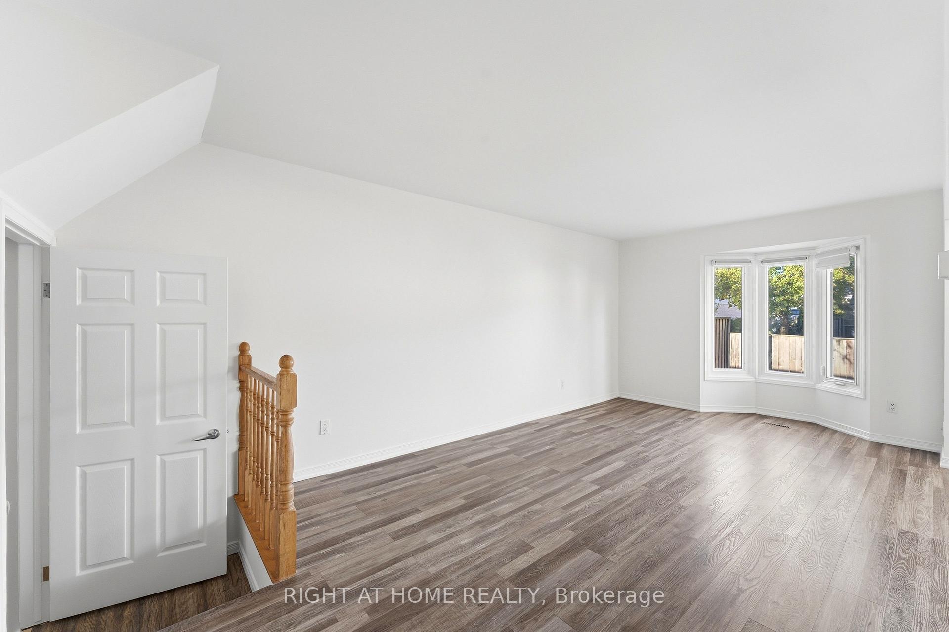 Photo 7 of Unit 13, 591 Eighth, Hamilton, Stoney Creek — HOMEH