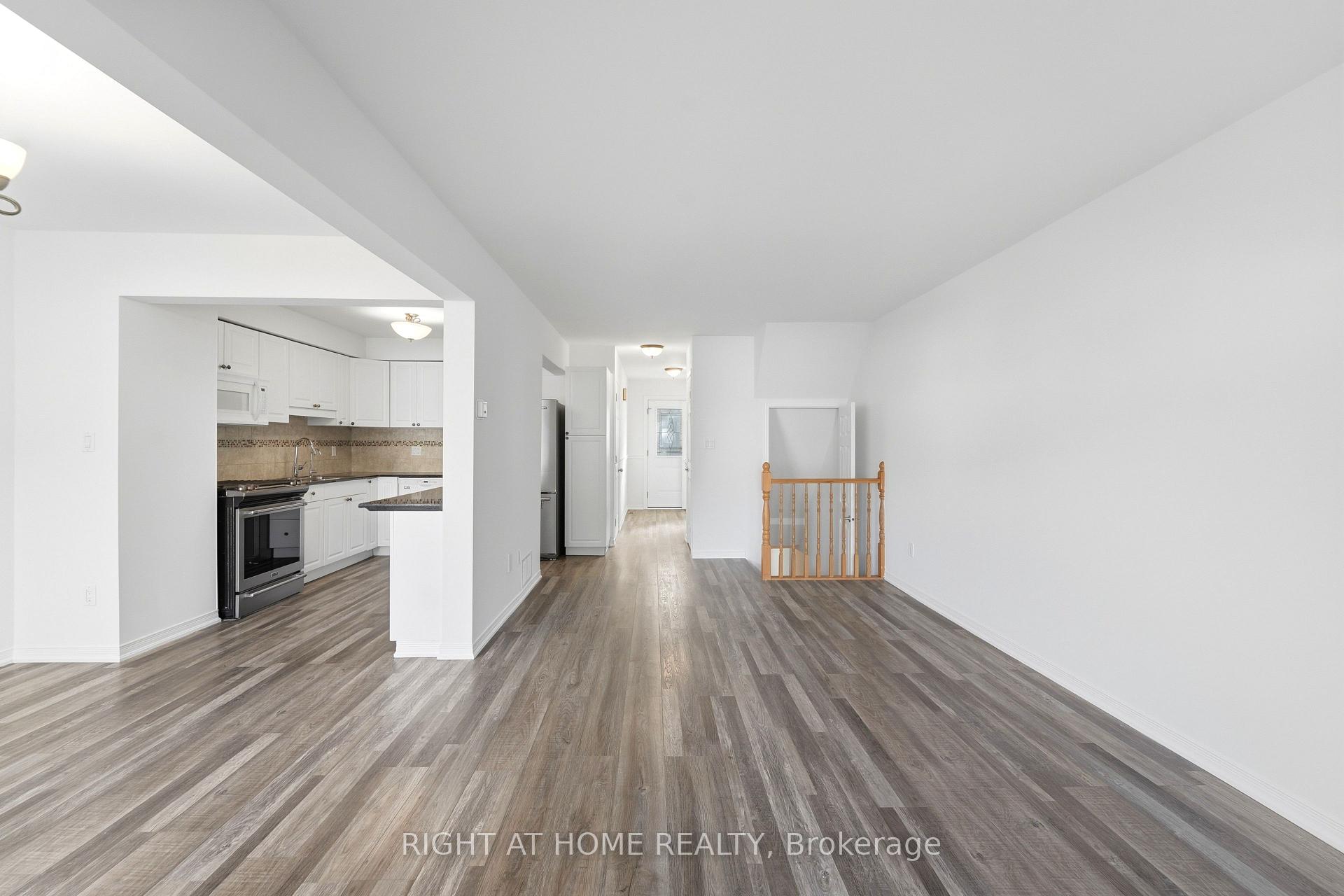 Photo 8 of Unit 13, 591 Eighth, Hamilton, Stoney Creek — HOMEH