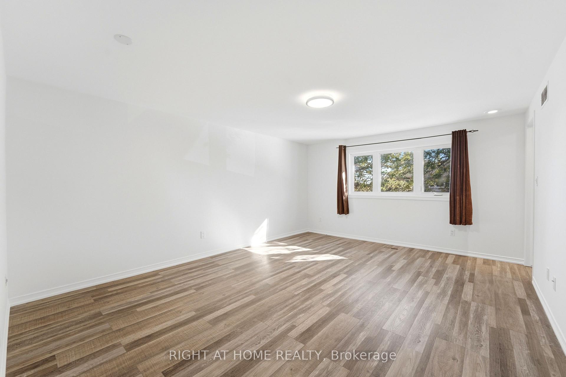 Photo 20 of Unit 13, 591 Eighth, Hamilton, Stoney Creek — HOMEH