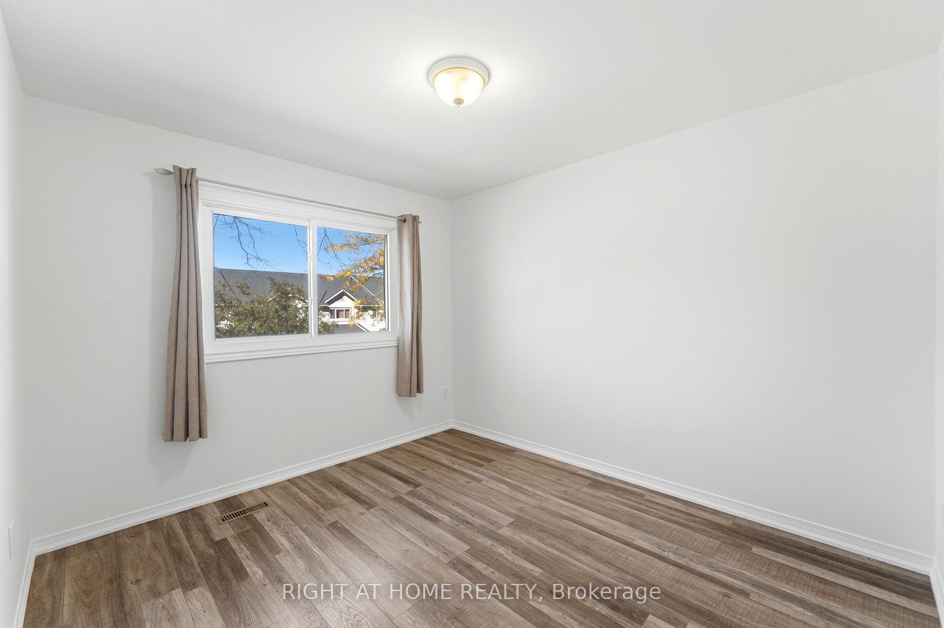 Photo 26 of Unit 13, 591 Eighth, Hamilton, Stoney Creek — HOMEH