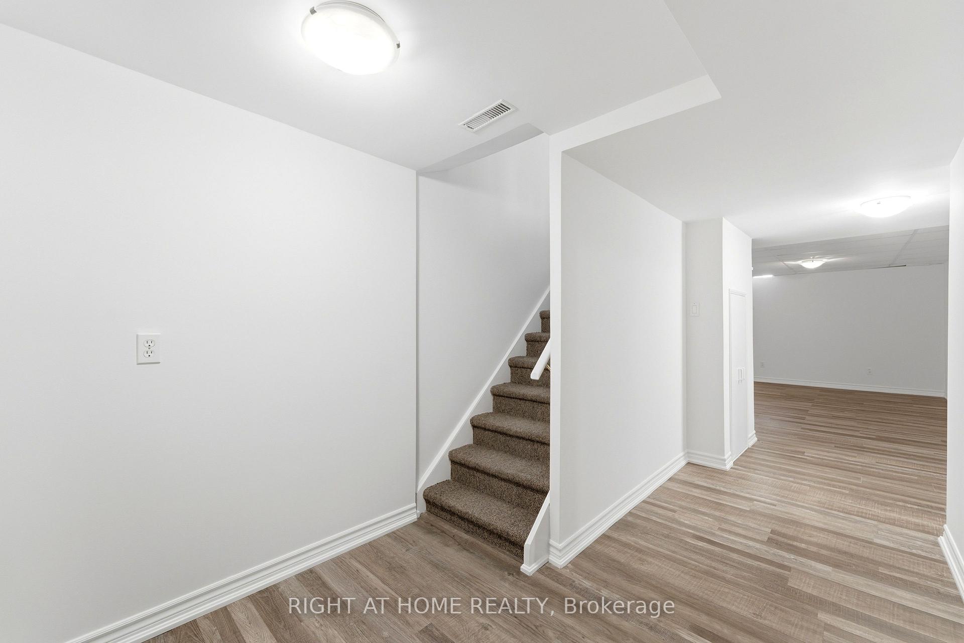 Photo 33 of Unit 13, 591 Eighth, Hamilton, Stoney Creek — HOMEH