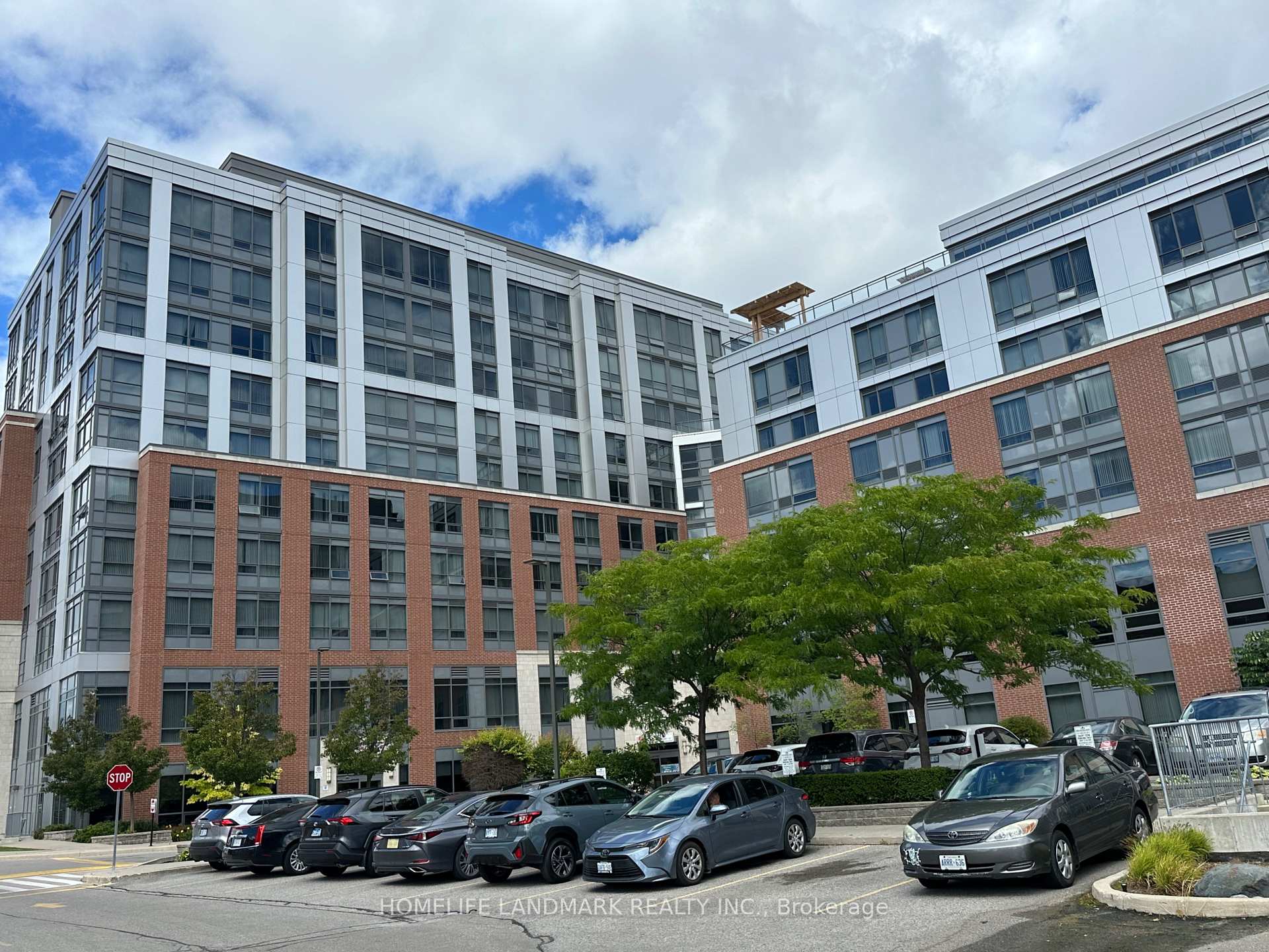 Photo of Unit 386, 11211 Yonge Street