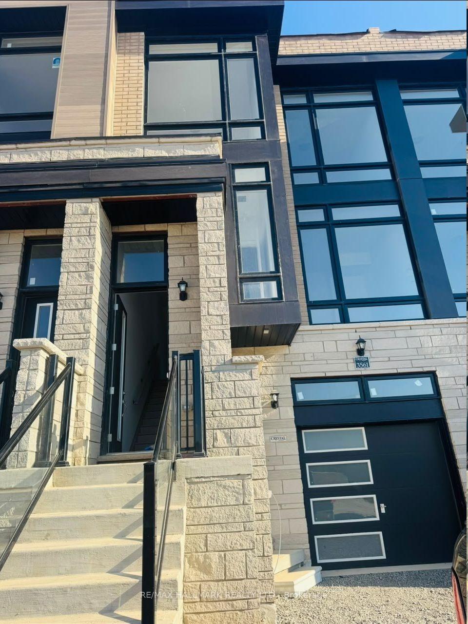 Photo 2 of 3561 Post Road, Oakville, Rural Oakville — HOMEH