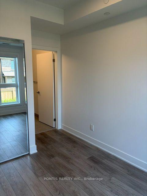 Photo 4 of Unit 223, 3008 William Cutmore Boulevard, Oakville, Joshua Meadows — HOMEH