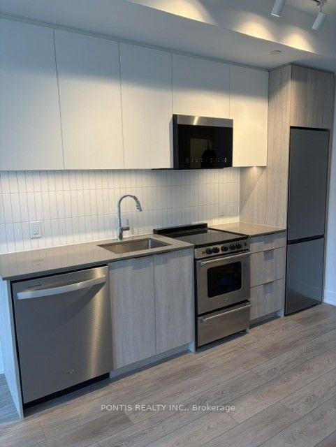 Photo 12 of Unit 223, 3008 William Cutmore Boulevard, Oakville, Joshua Meadows — HOMEH