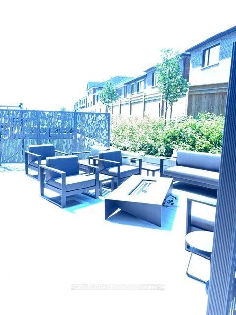 Photo 25 of Unit 223, 3008 William Cutmore Boulevard, Oakville, Joshua Meadows — HOMEH