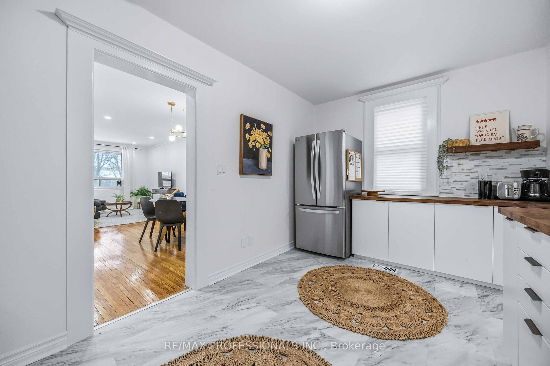 Photo 39 of 11 Bryant Avenue, Toronto, Crescent Town — HOMEH
