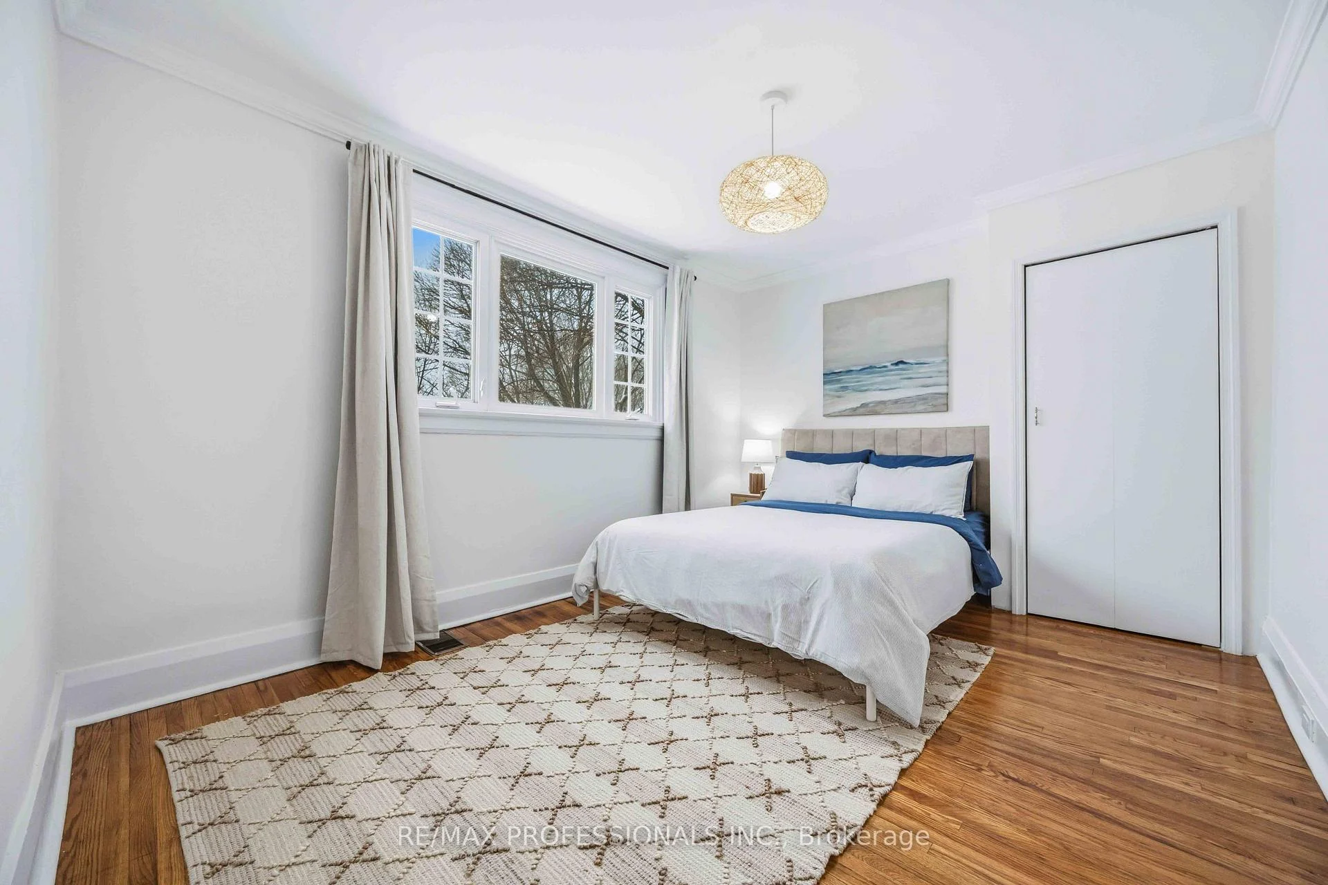 Photo 17 of 11 Bryant Avenue, Toronto, Crescent Town — HOMEH