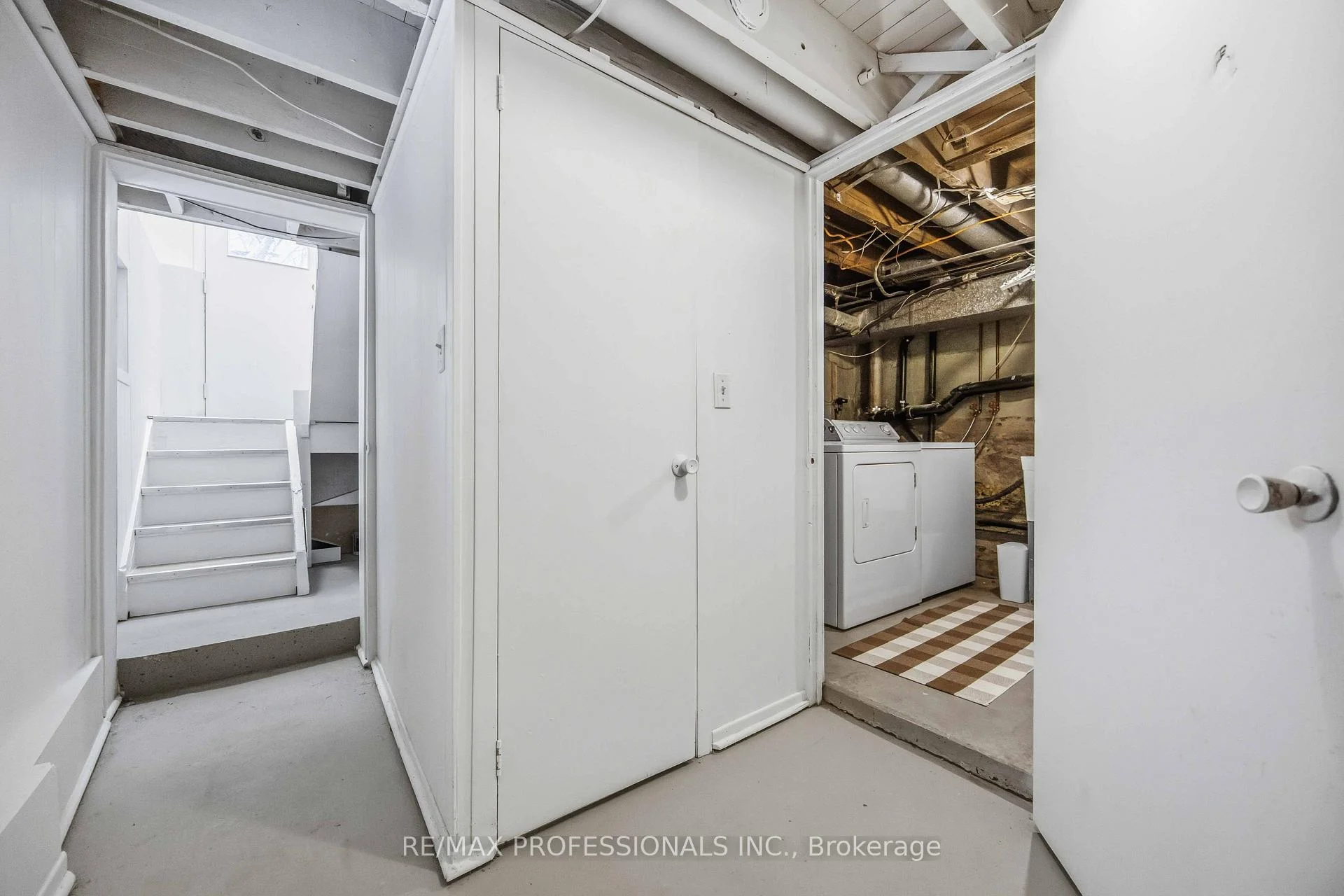 Photo 23 of 11 Bryant Avenue, Toronto, Crescent Town — HOMEH