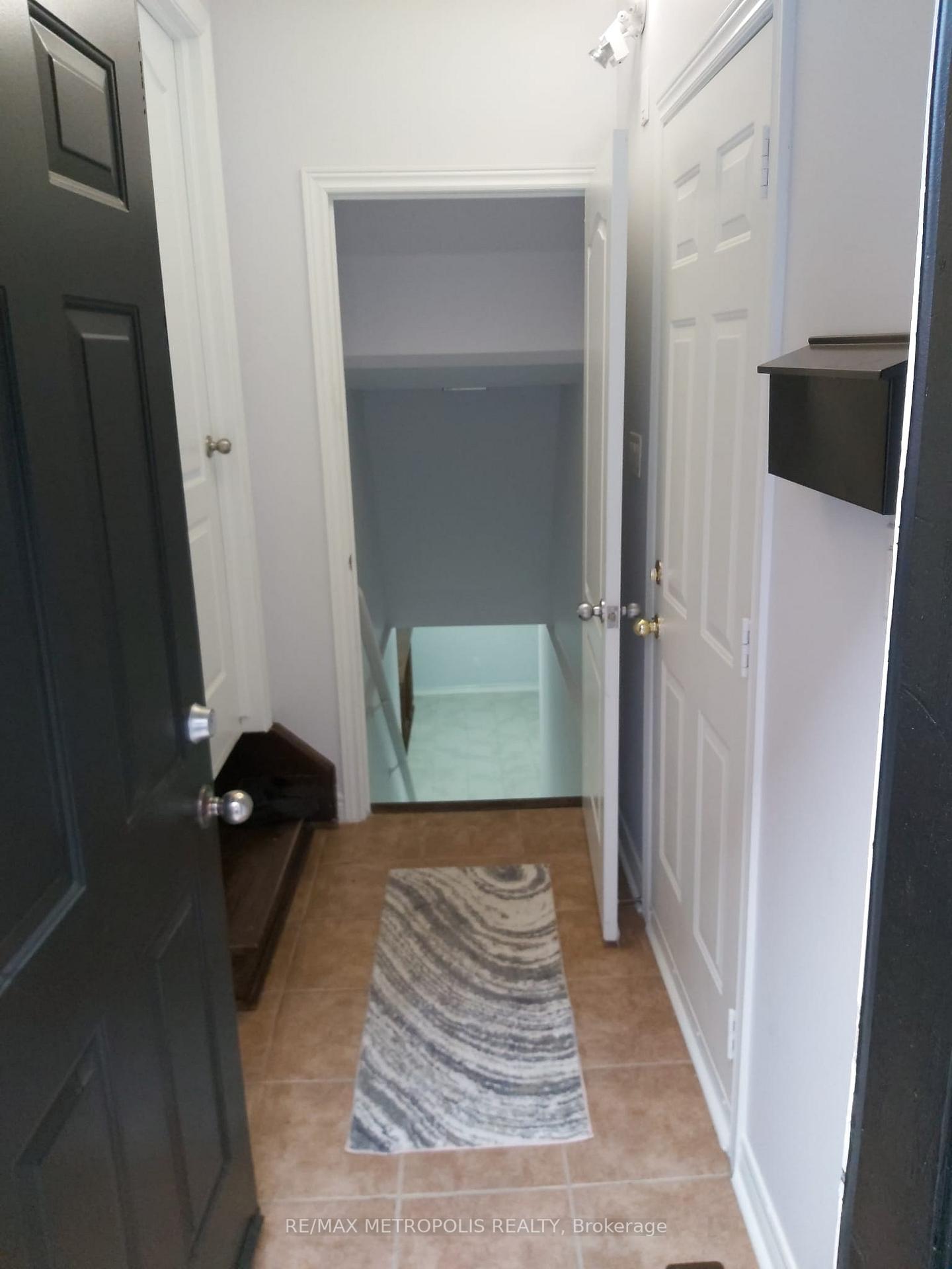 Photo 4 of Unit BSMT, 42 Dolly Varden Drive, Brampton, Sandringham-Wellington — HOMEH
