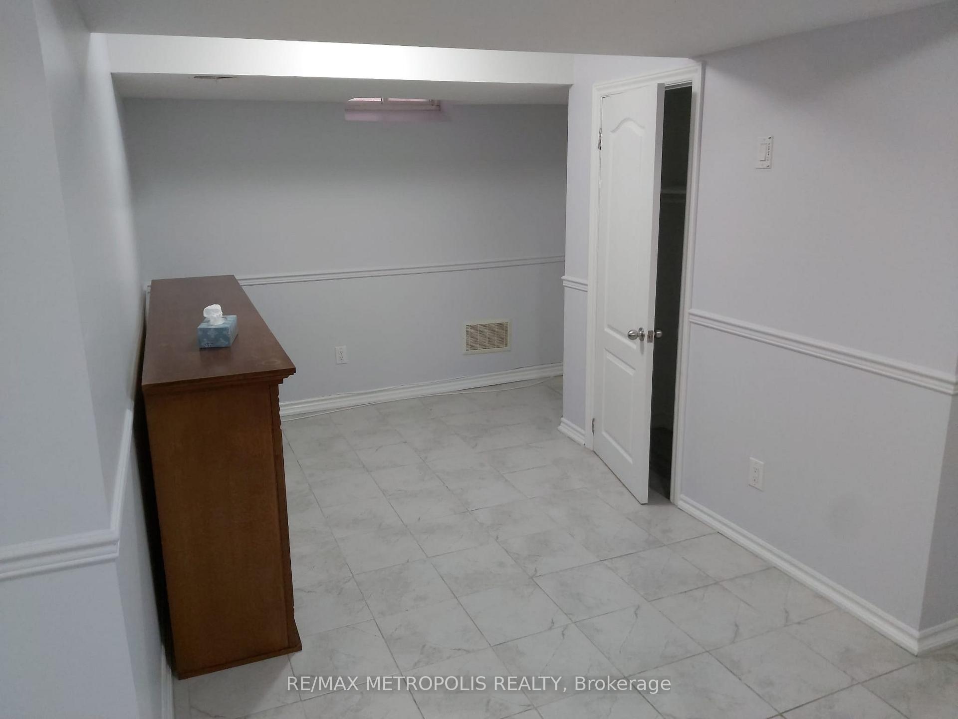 Photo 7 of Unit BSMT, 42 Dolly Varden Drive, Brampton, Sandringham-Wellington — HOMEH