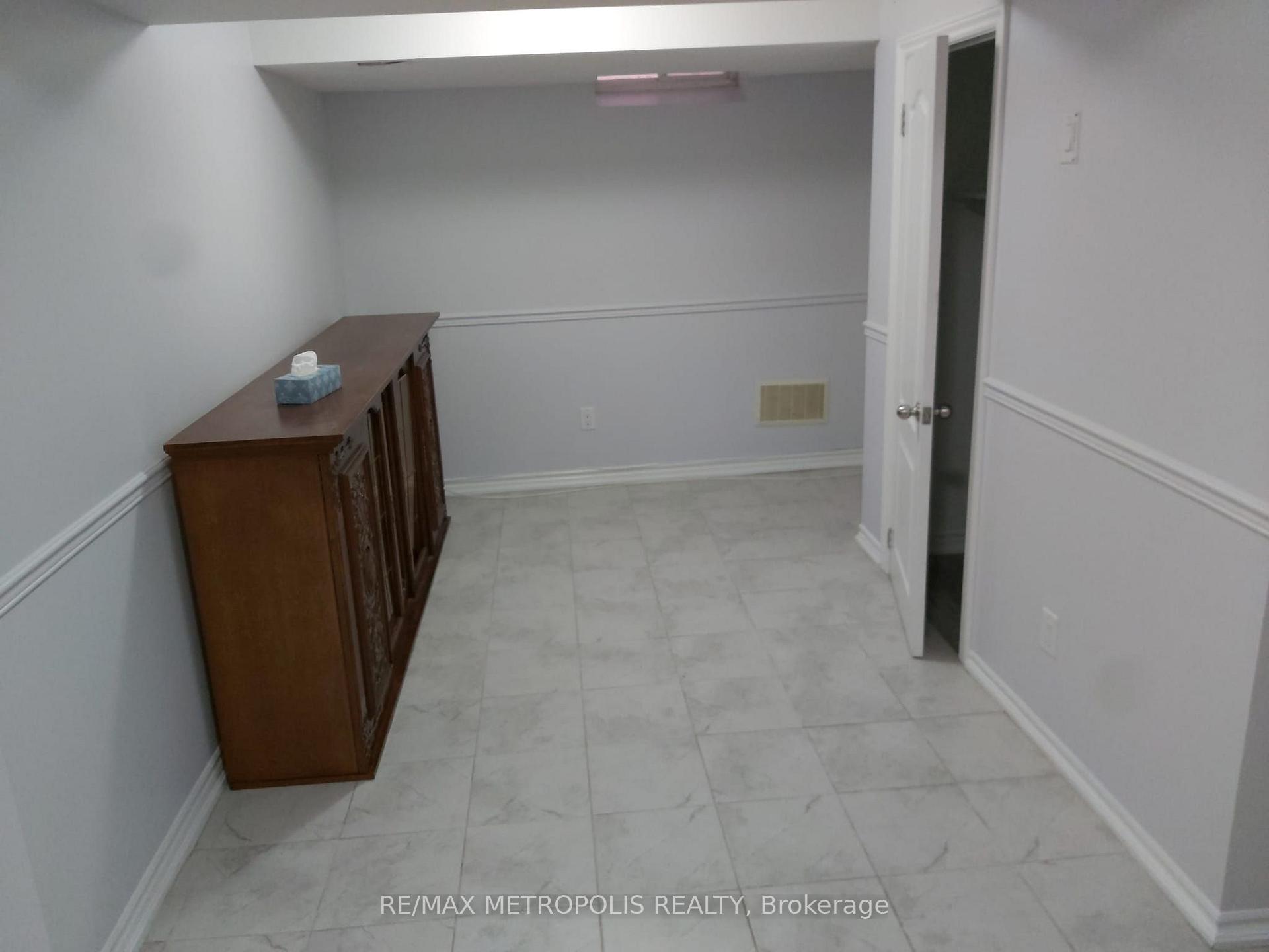 Photo 8 of Unit BSMT, 42 Dolly Varden Drive, Brampton, Sandringham-Wellington — HOMEH