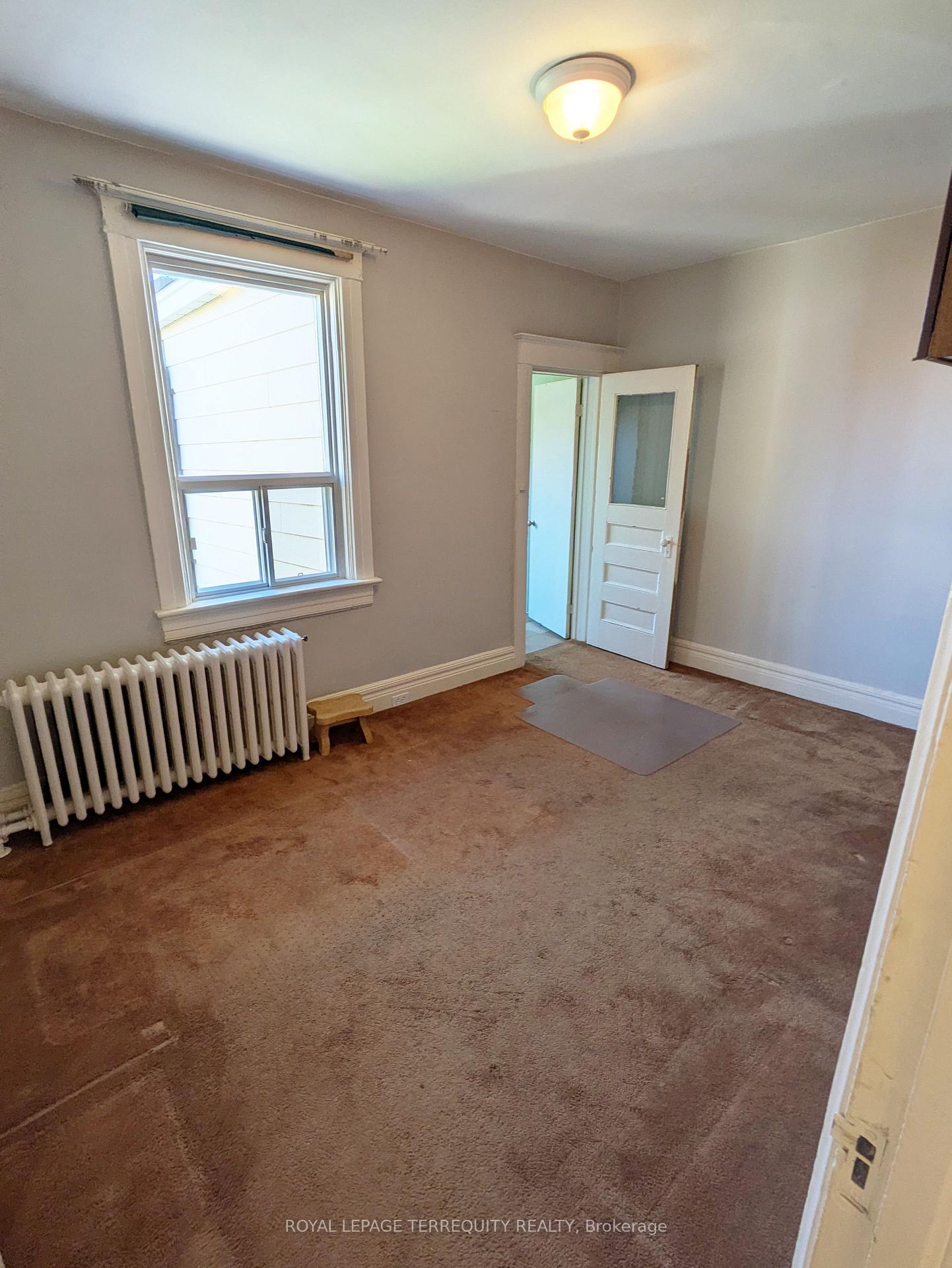 Photo 33 of 831 Shaw Street, Toronto, Dovercourt-Wallace Emerson-Junction — HOMEH