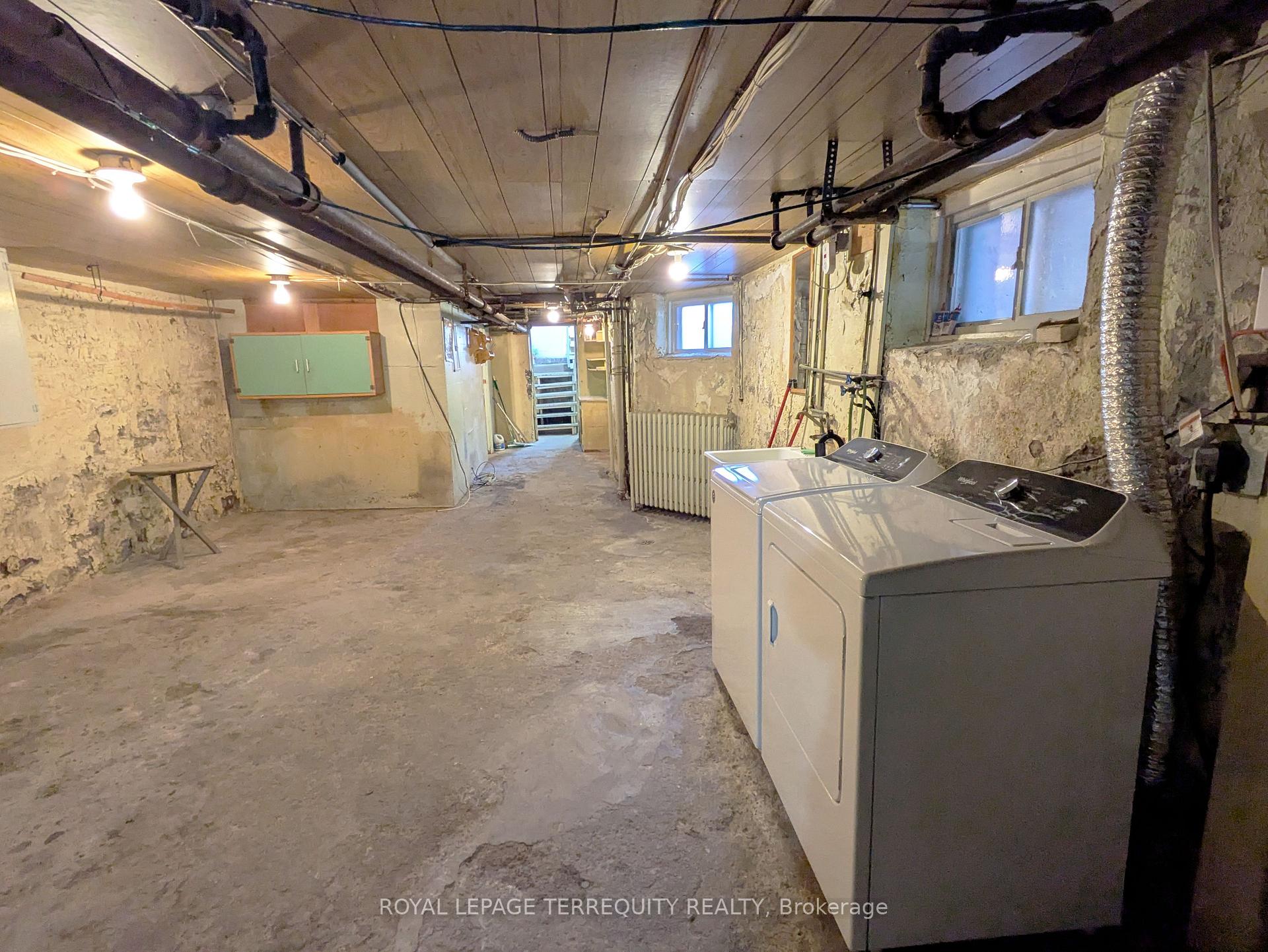 Photo 52 of 831 Shaw Street, Toronto, Dovercourt-Wallace Emerson-Junction — HOMEH