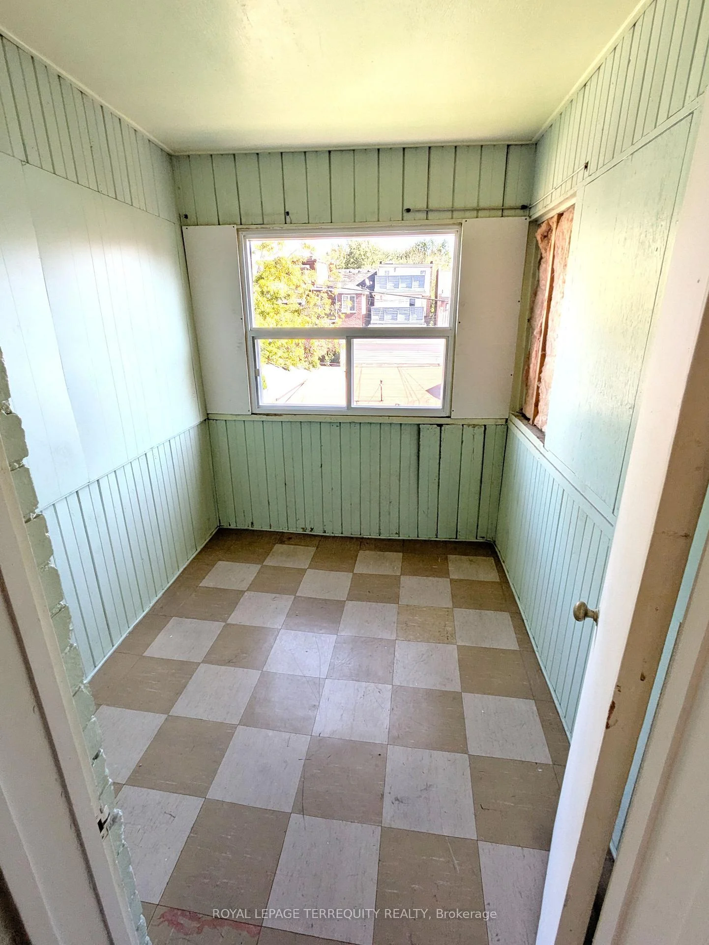Photo 44 of 831 Shaw Street, Toronto, Dovercourt-Wallace Emerson-Junction — HOMEH