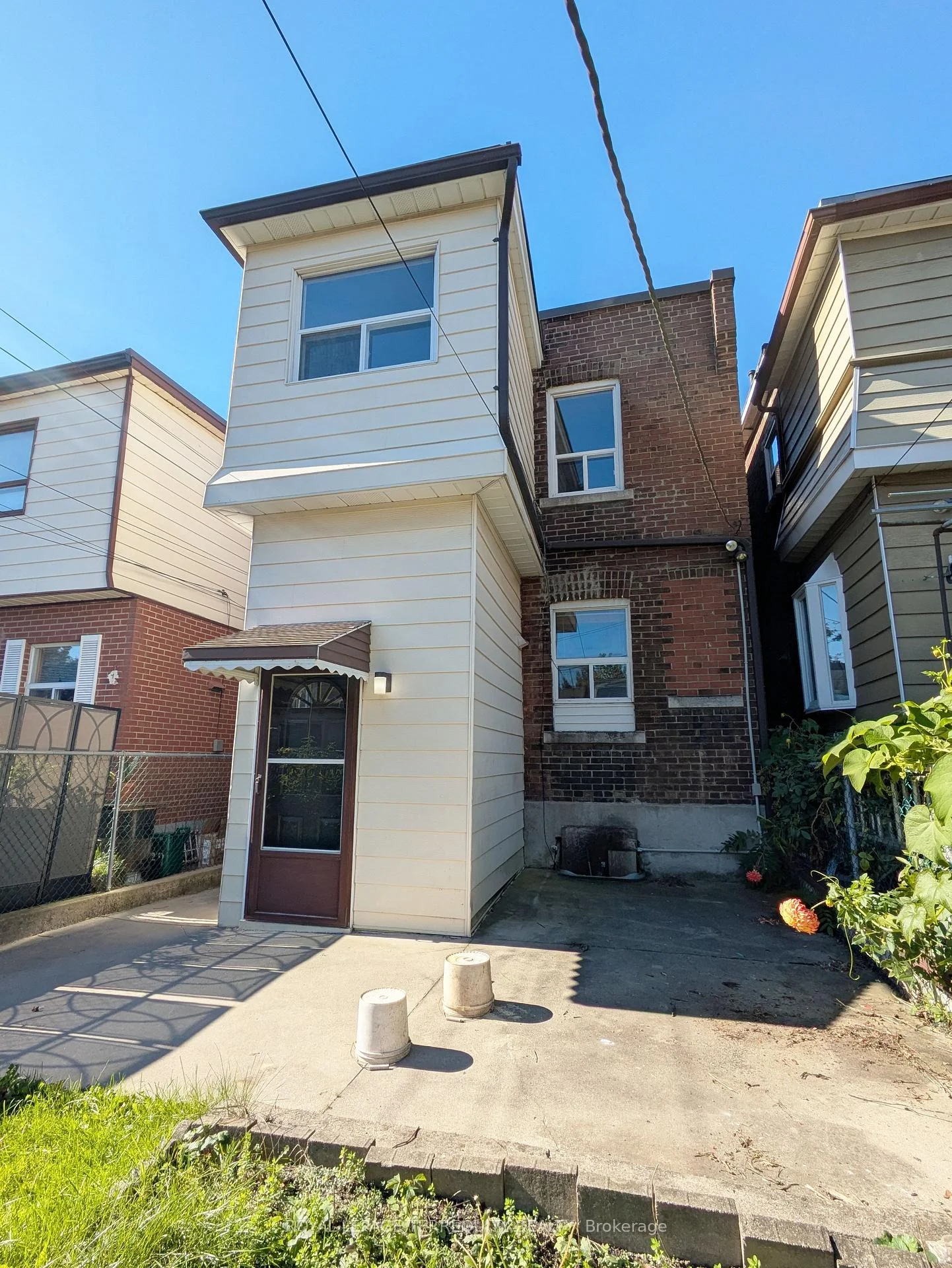Photo 47 of 831 Shaw Street, Toronto, Dovercourt-Wallace Emerson-Junction — HOMEH