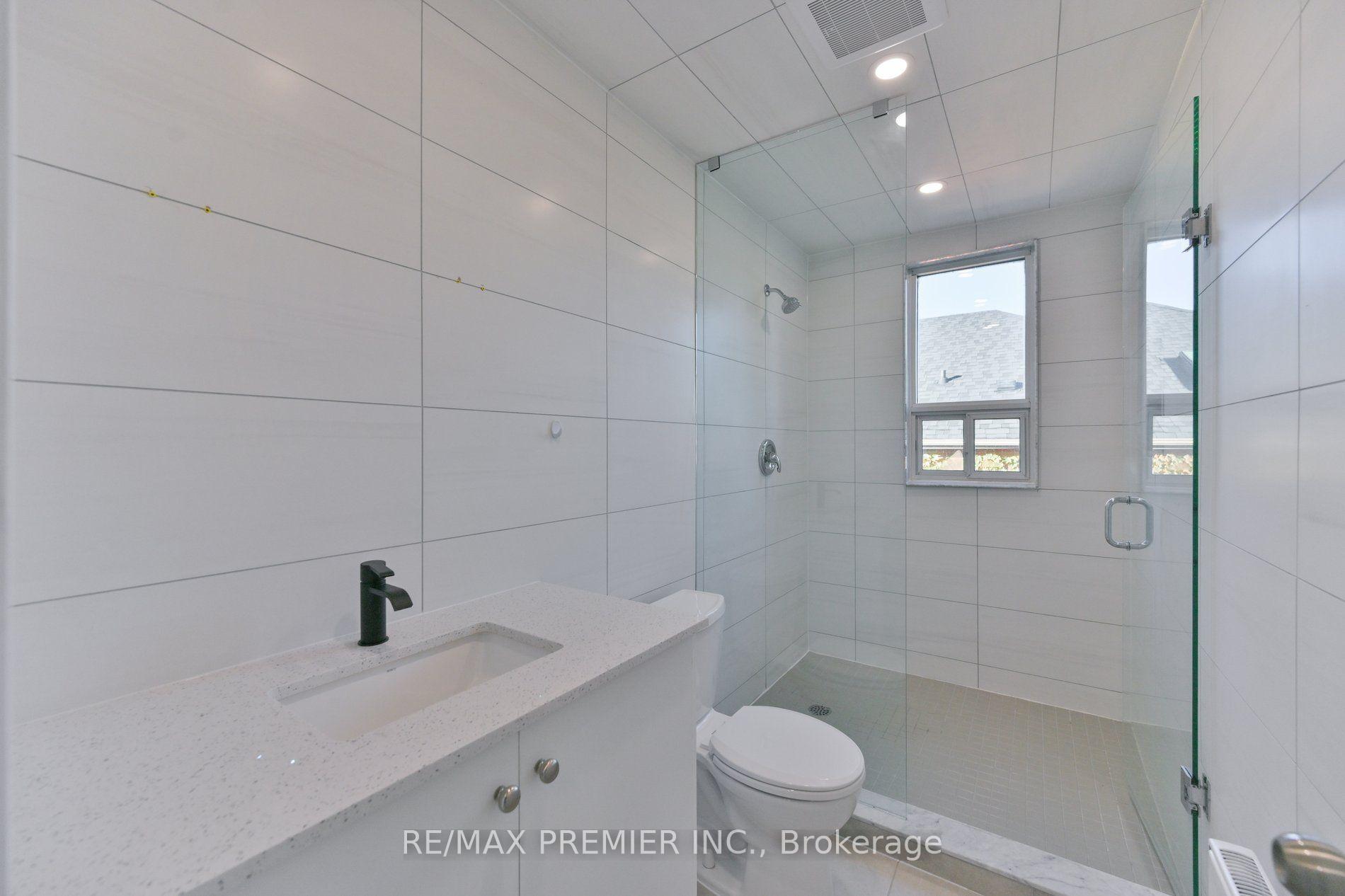 Photo 8 of Unit 202, 10 Ellison Avenue, North York, Clanton Park — HOMEH