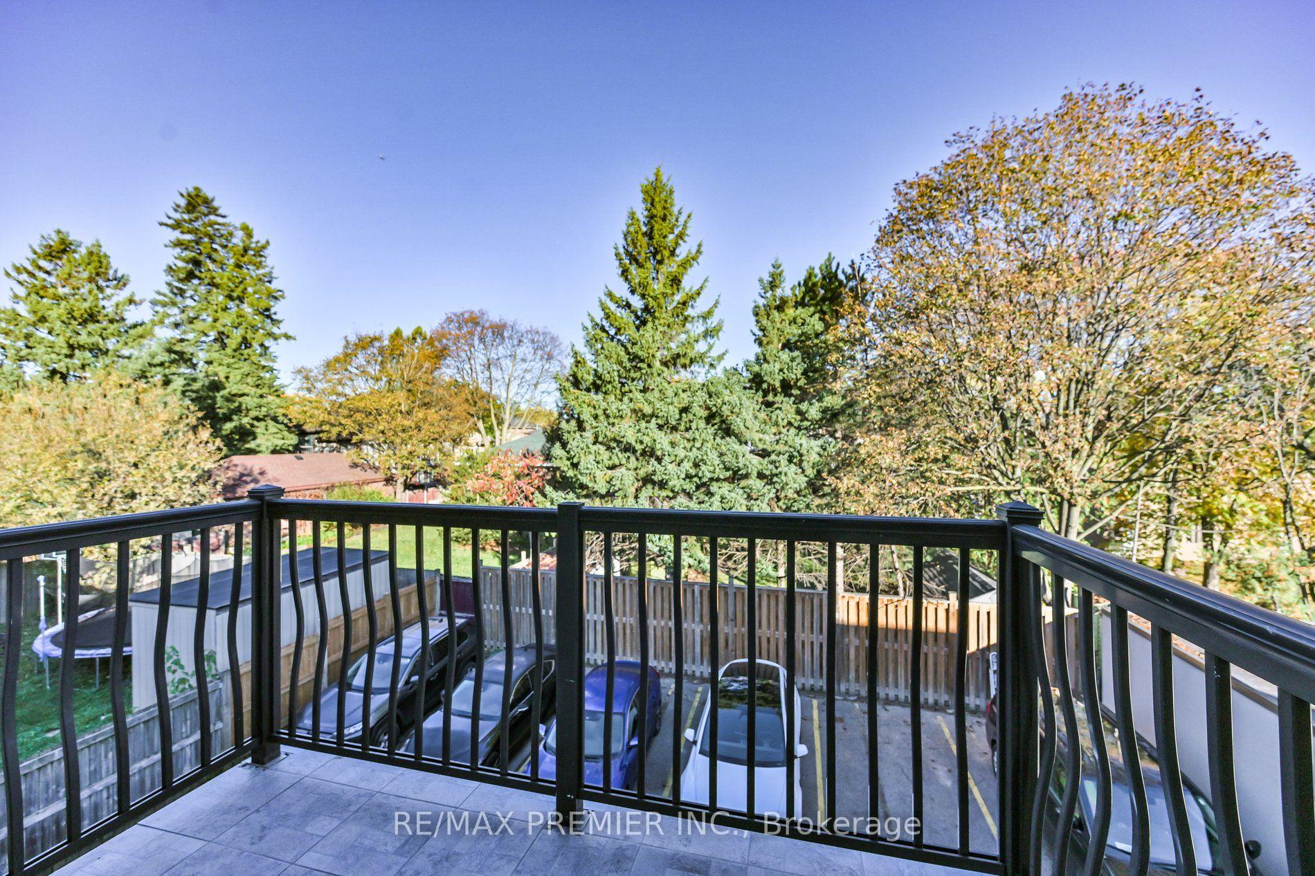 Photo 9 of Unit 202, 10 Ellison Avenue, North York, Clanton Park — HOMEH