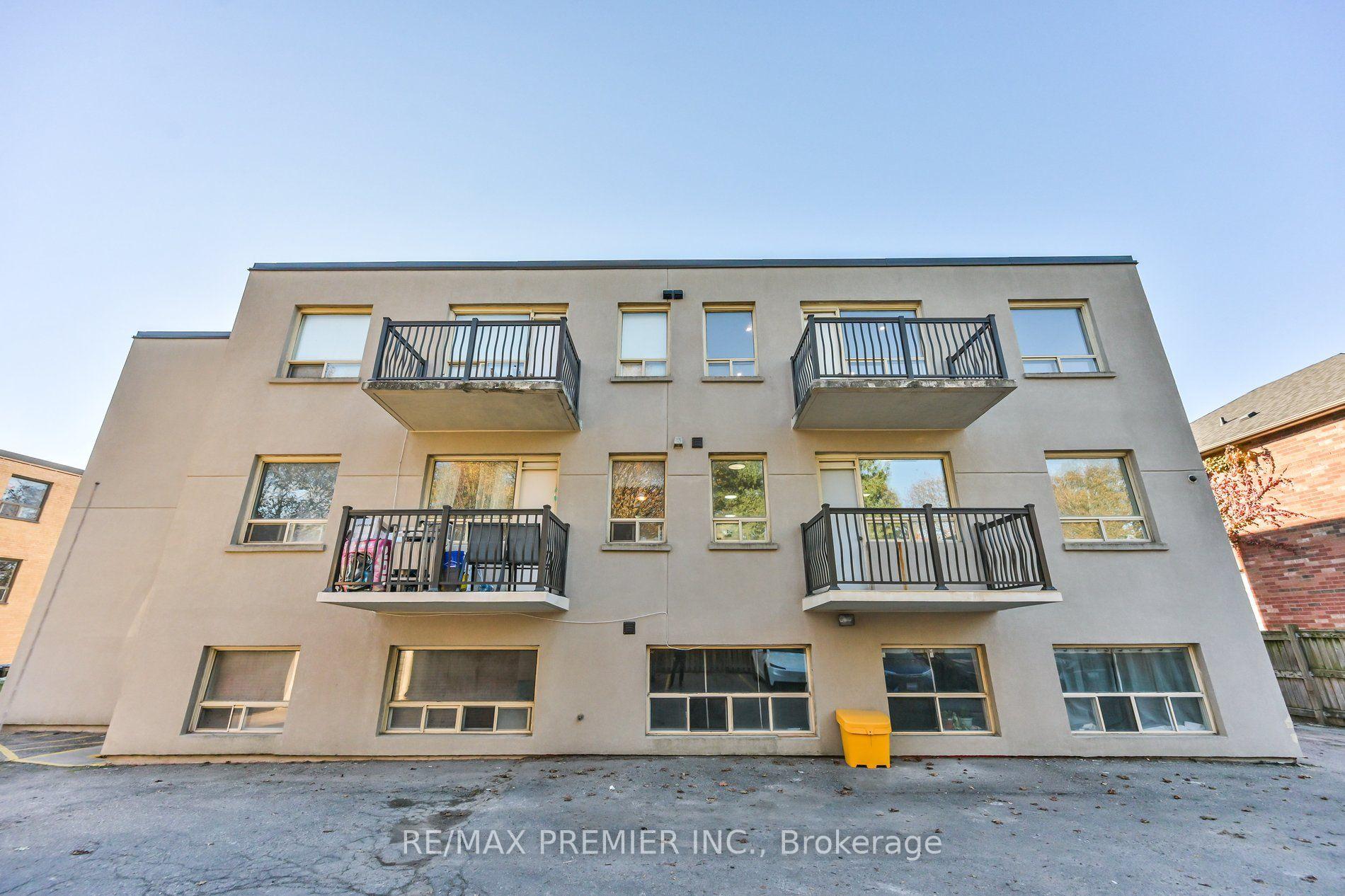 Photo 12 of Unit 202, 10 Ellison Avenue, North York, Clanton Park — HOMEH
