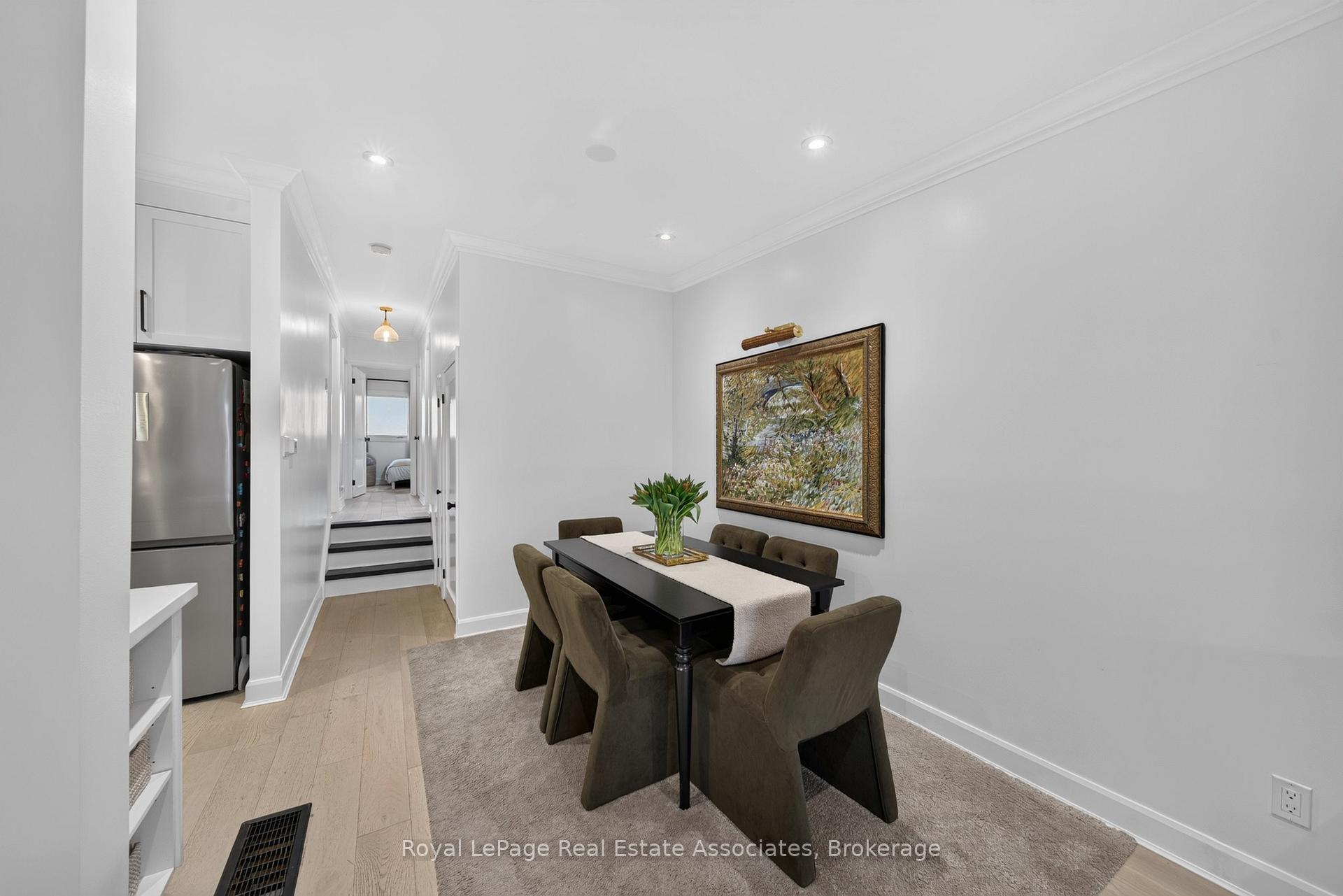 Photo 15 of 2604 Constable Road, Mississauga, Clarkson — HOMEH