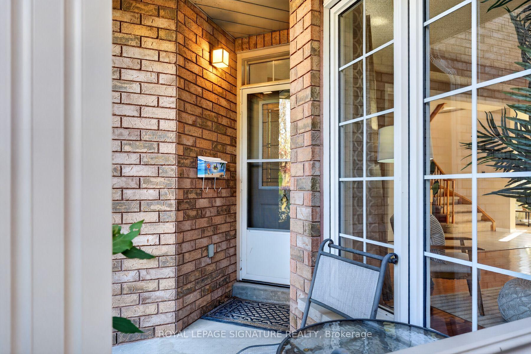 Photo 3 of 1760 Autumn Crescent, Pickering, Amberlea — HOMEH
