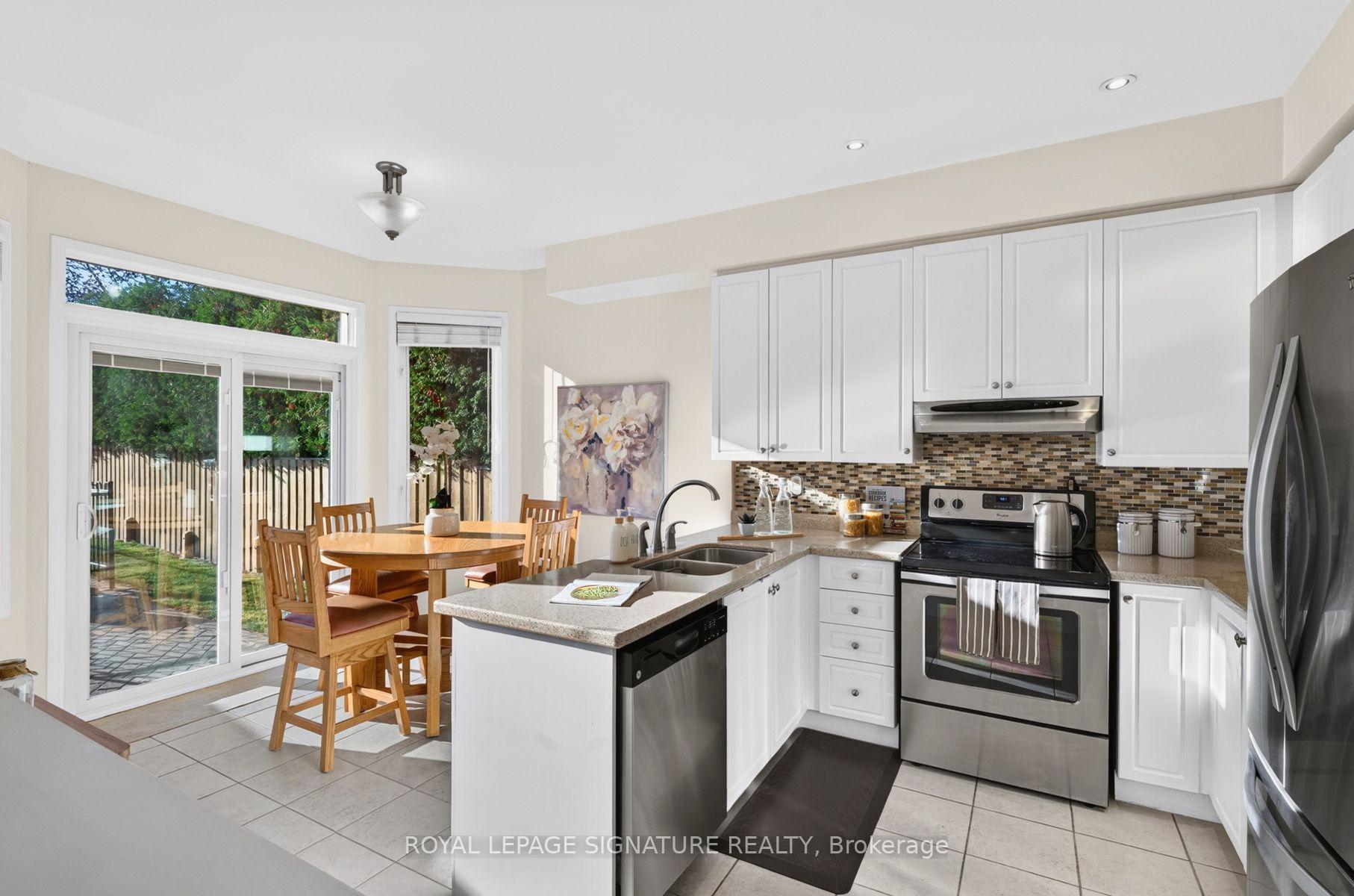 Photo 12 of 1760 Autumn Crescent, Pickering, Amberlea — HOMEH